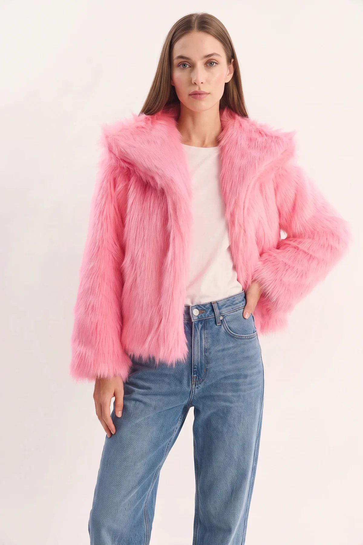 Kadın Geniş Yakalı Astarlı Kısa Suni Kürk Şeker Pembe Ceket