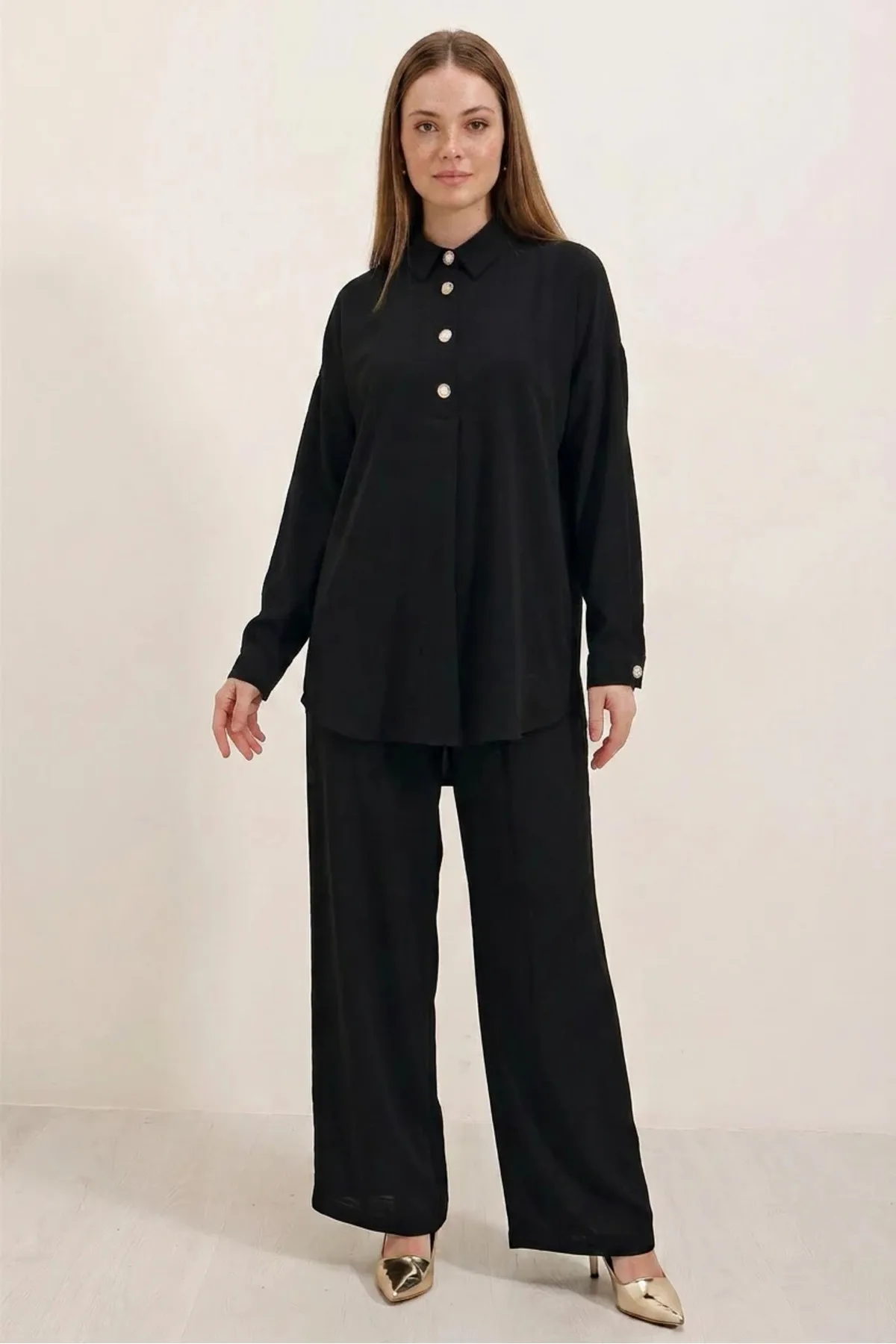Kadın Düğmeli Oversize Siyah Takım