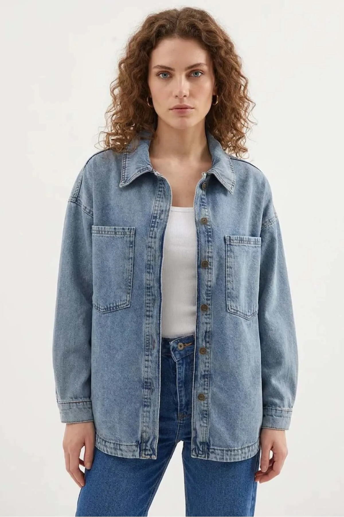 Kadın Gömlek Yaka Çift Cepli Oversize Pamuklu Buz Mavisi Ceket