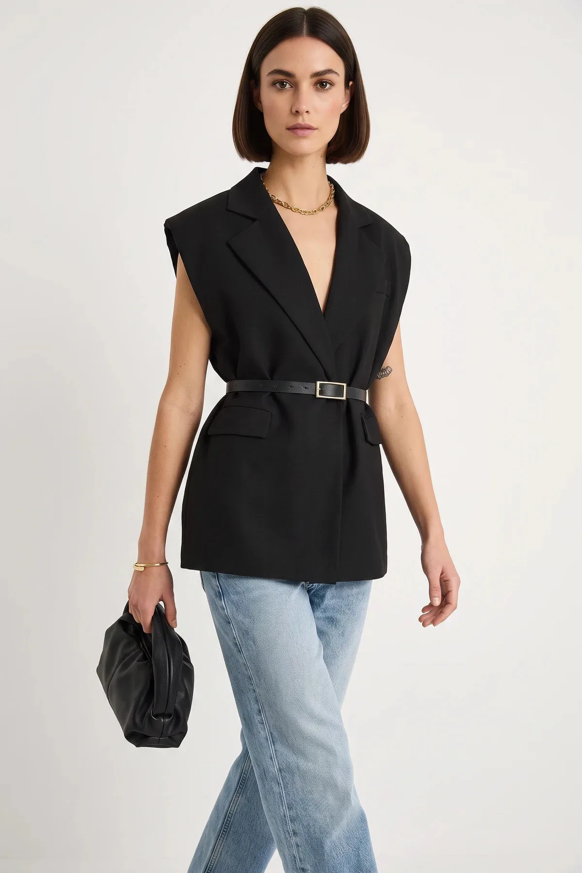 Kadın Cep Detaylı Kemerli Vatkalı Oversize Astarlı Blazer Siyah Yelek