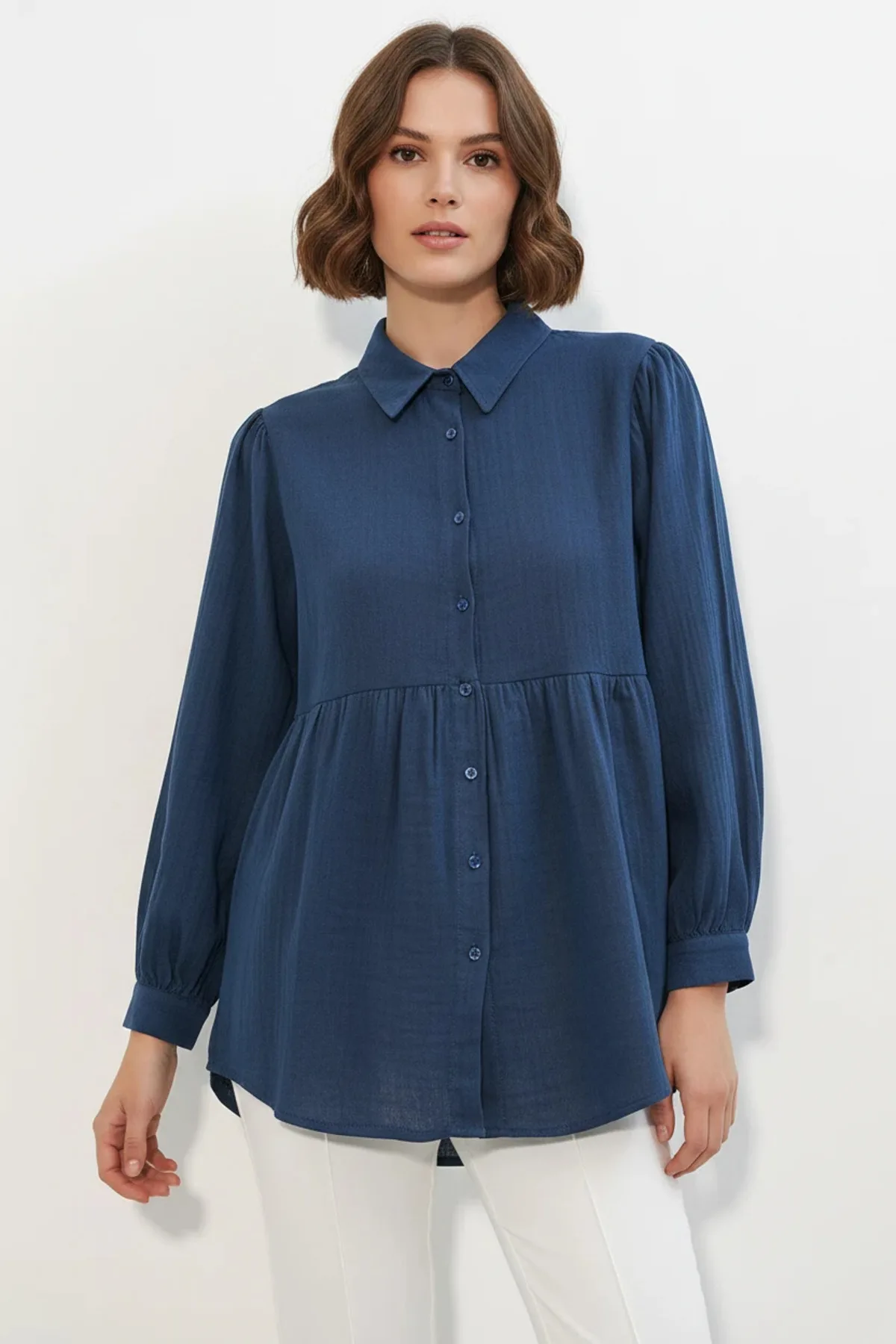 Kadın Beli Büzgülü Kabartmalı Oversize Keten Siyah Gömlek