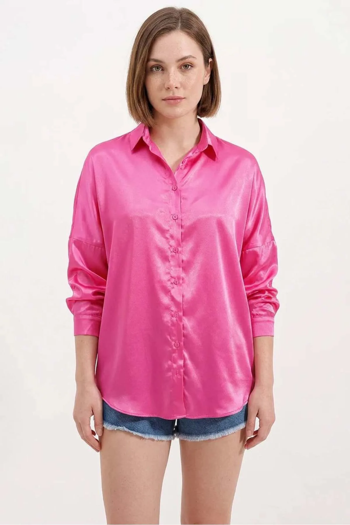 Kadın Oversize Kesim Saten Camel Gömlek