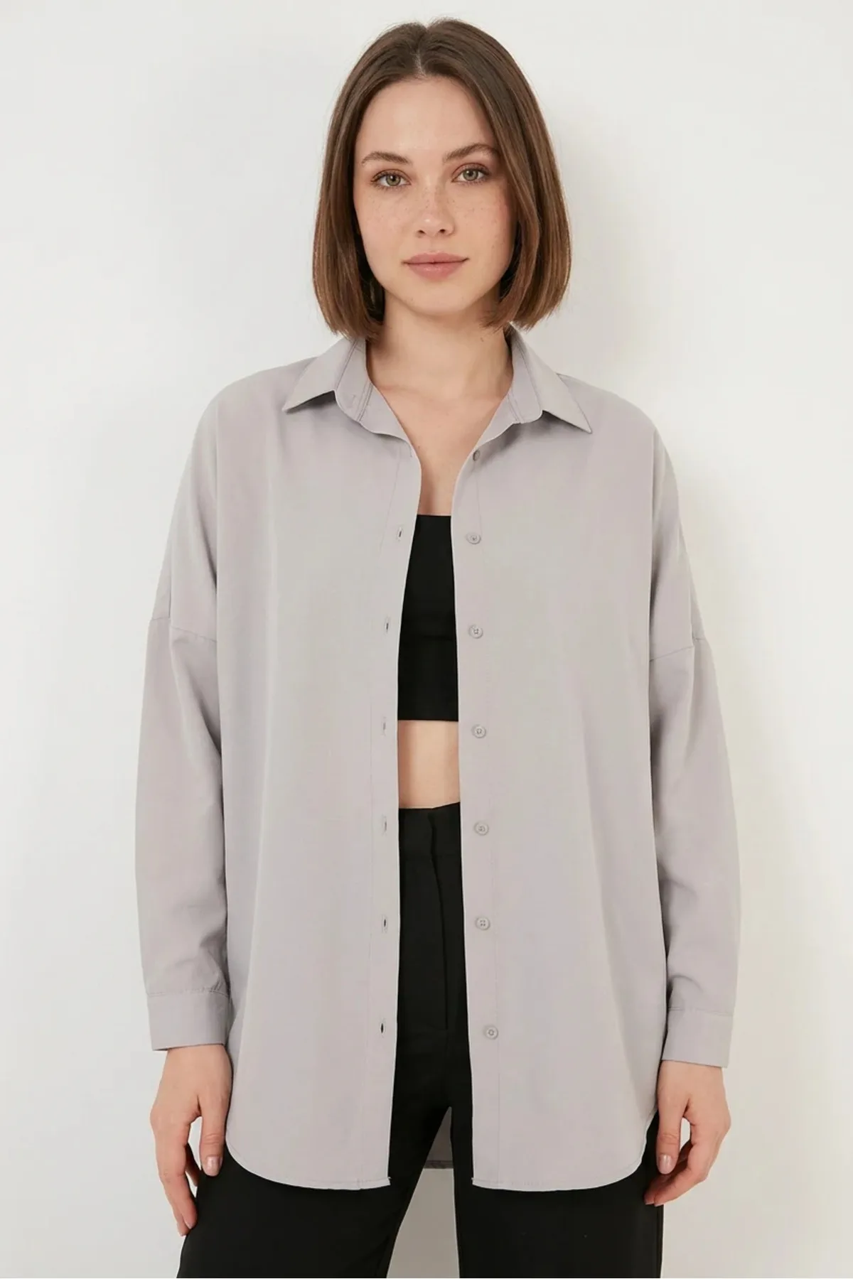 Kadın Oversize Kesim Basic Pamuklu Haki Gömlek