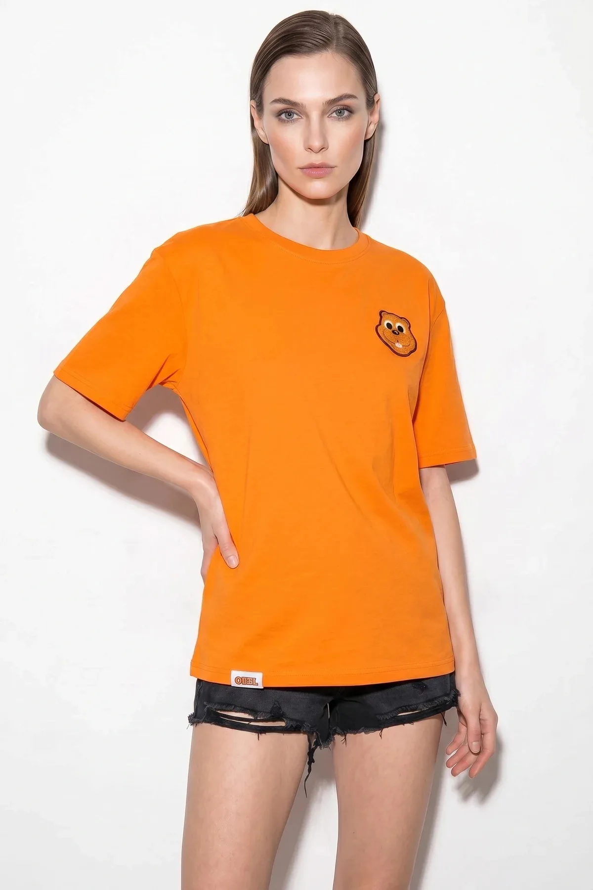Kadın Nakışlı Teddy Detaylı Bisiklet Yaka Pamuklu T Shirt Turuncu T-Shirt
