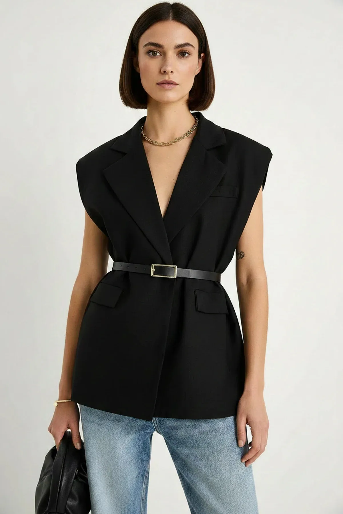 Kadın Cep Detaylı Kemerli Vatkalı Oversize Astarlı Blazer Siyah Yelek
