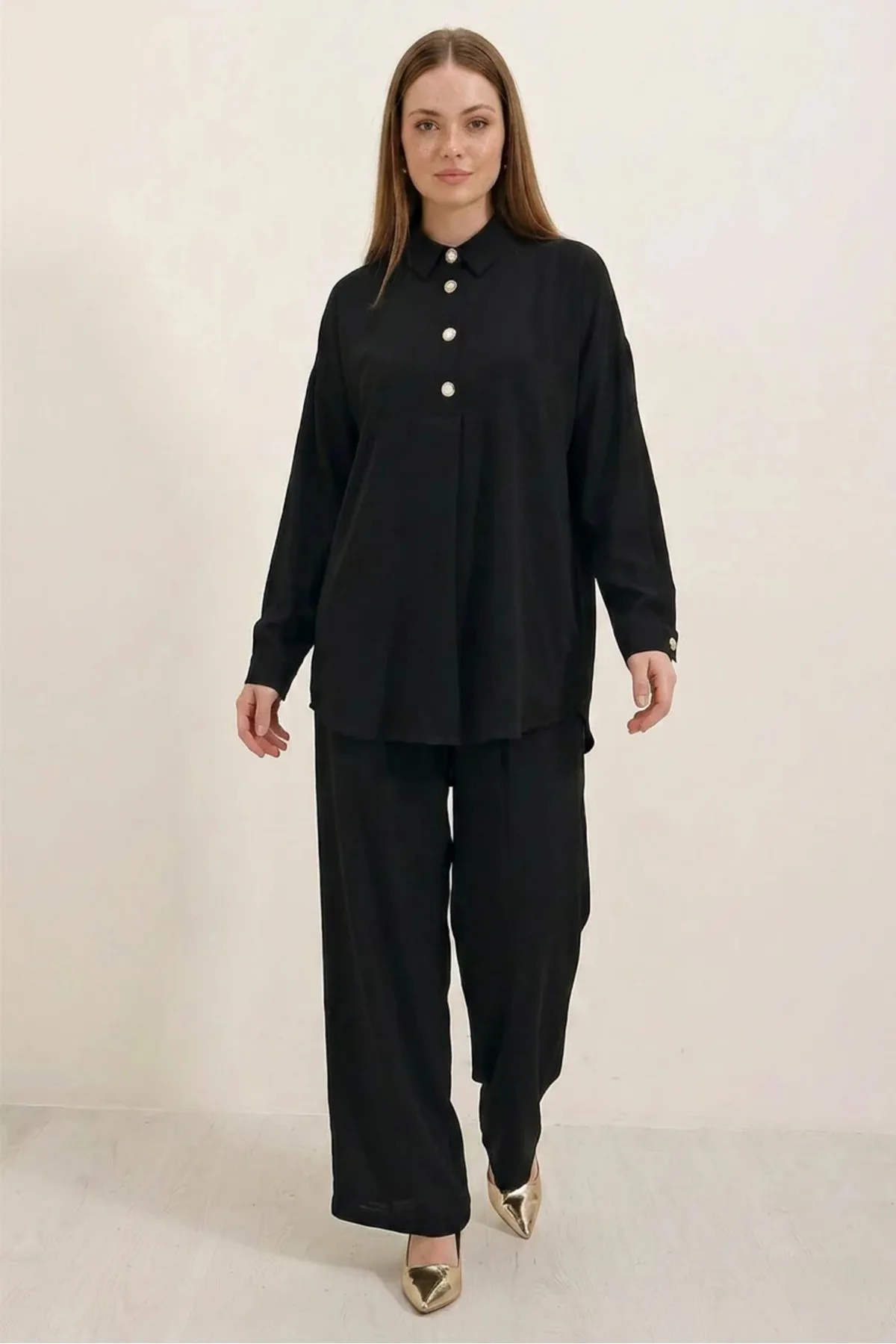 Kadın Düğmeli Oversize Siyah Takım