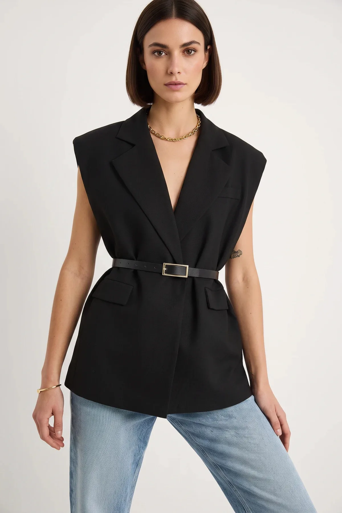 Kadın Cep Detaylı Kemerli Vatkalı Oversize Astarlı Blazer Siyah Yelek