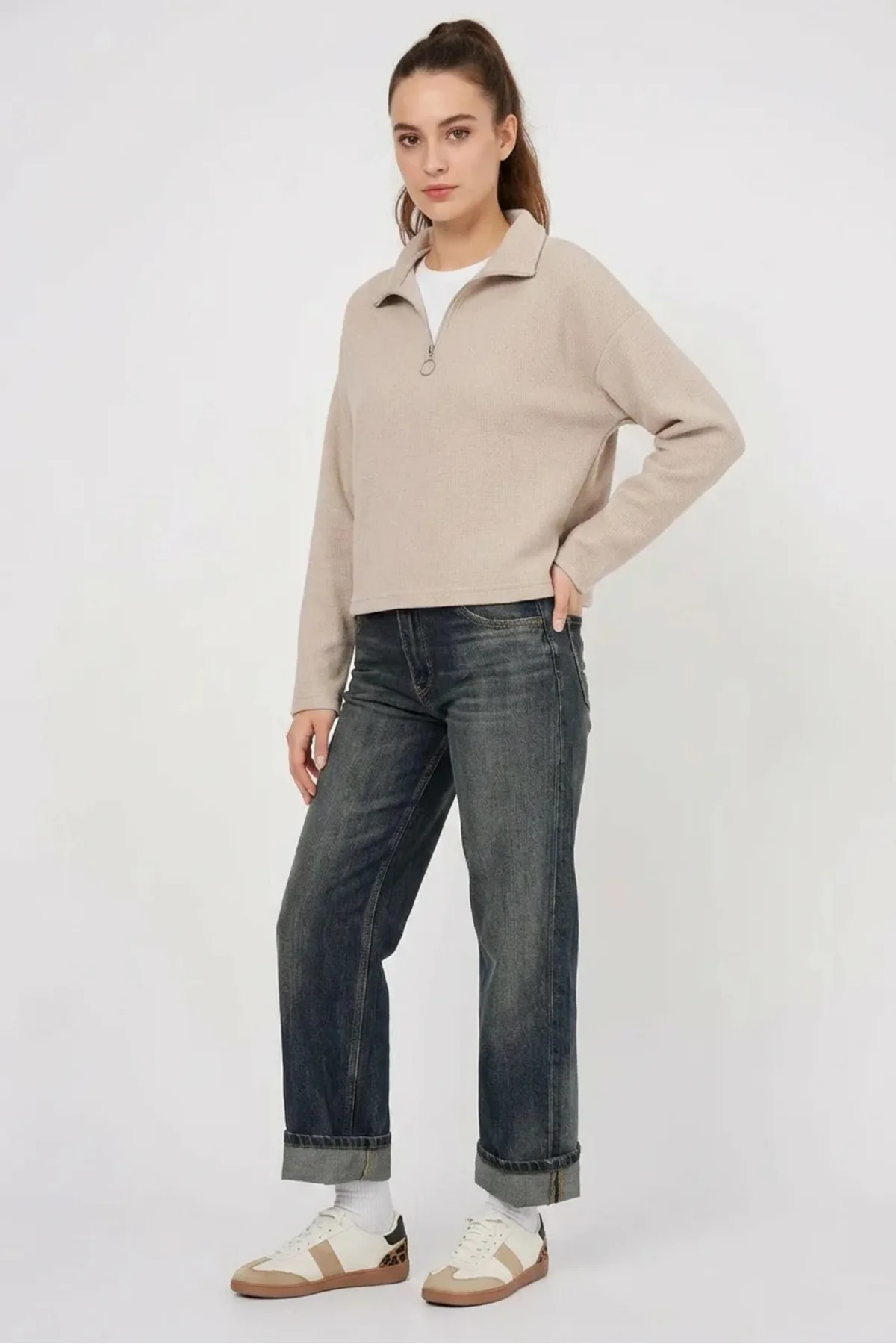 Kadın Fermuarlı Yaka Pamuklu Krem Sweatshirt
