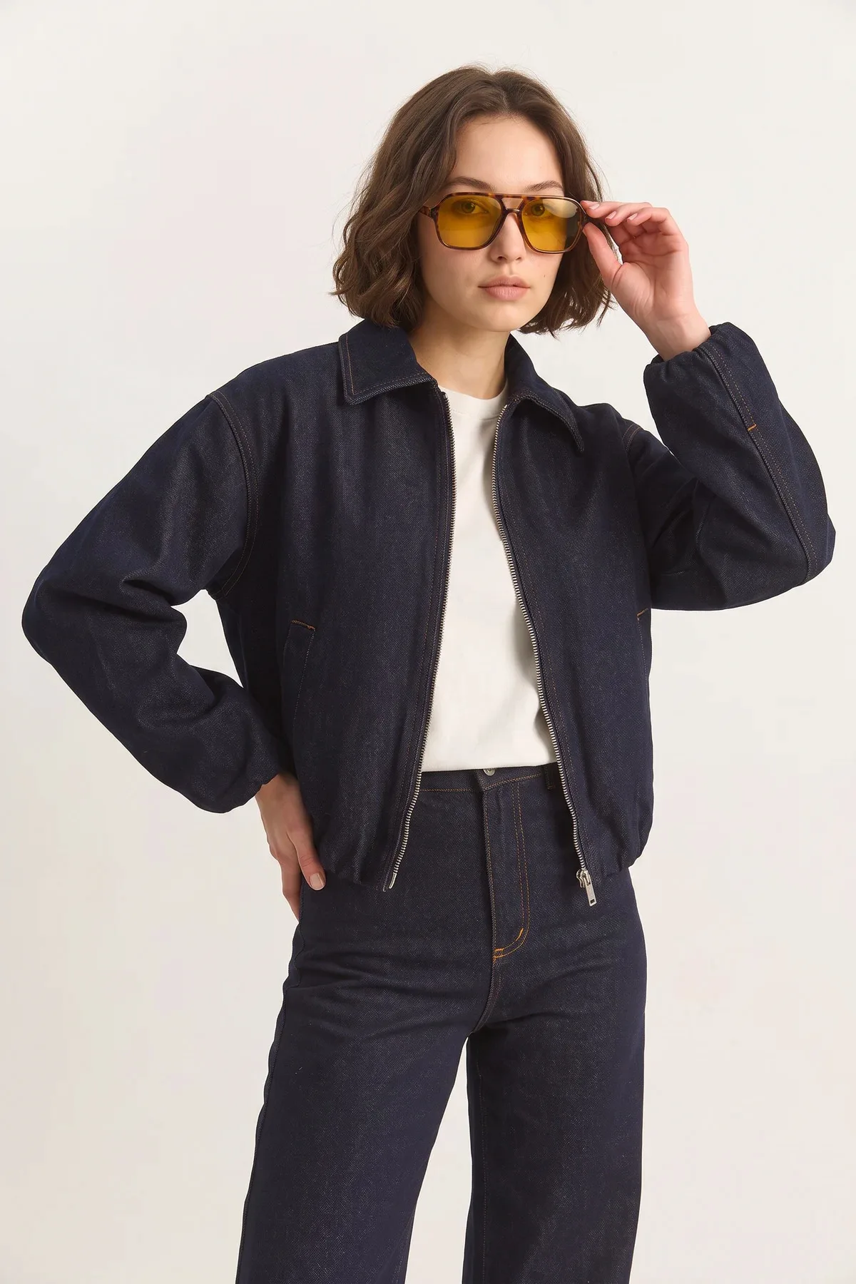 Kadın Seyyar Suni Kürk Yaka Astarlı Cep Detaylı Denim Bomber Lacivert Ceket Pantolon Takım
