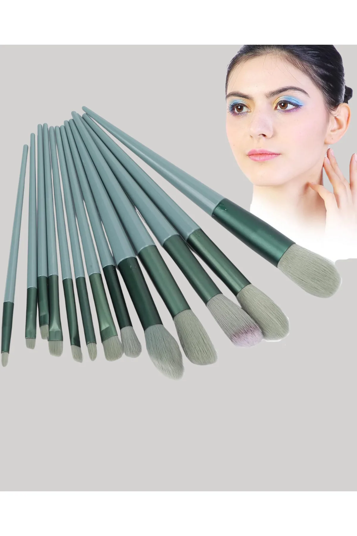 Taşınabilir Ergonomik Yapılı 13 Adet Fiber Kıllı Yüz ve Göz Makyaj Fırçası Seti