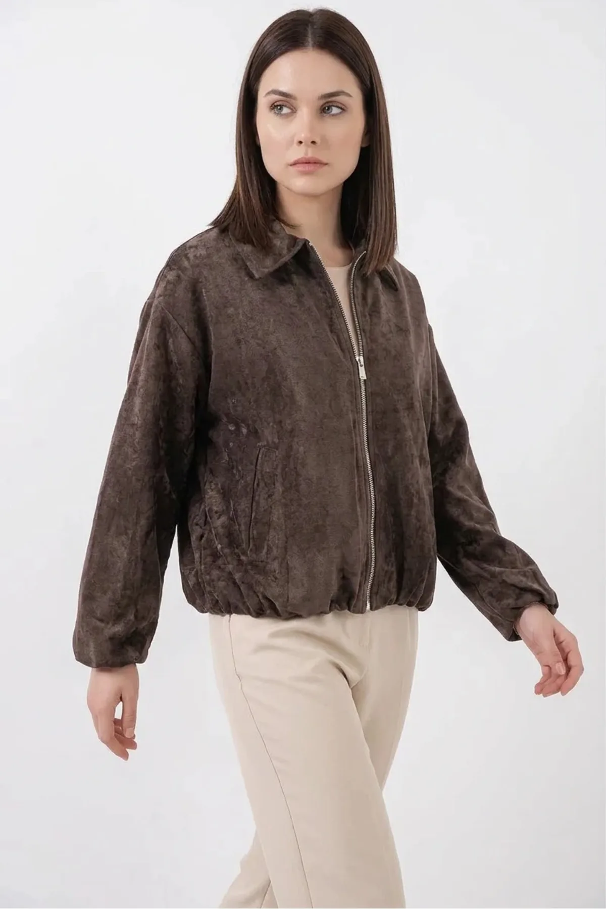 Kadın Klasik Yaka Normal Büzgülü Oversize Kadife Kahverengi Ceket