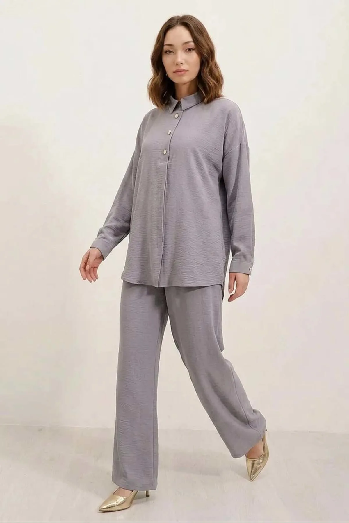 Kadın Düğmeli Oversize Gri Takım