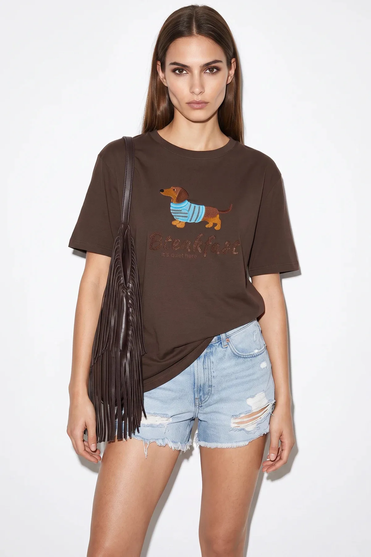 Kadın Bisiklet Yaka Nakış ve Boncuk İşlemeli Oversize T Shirt Kahverengi