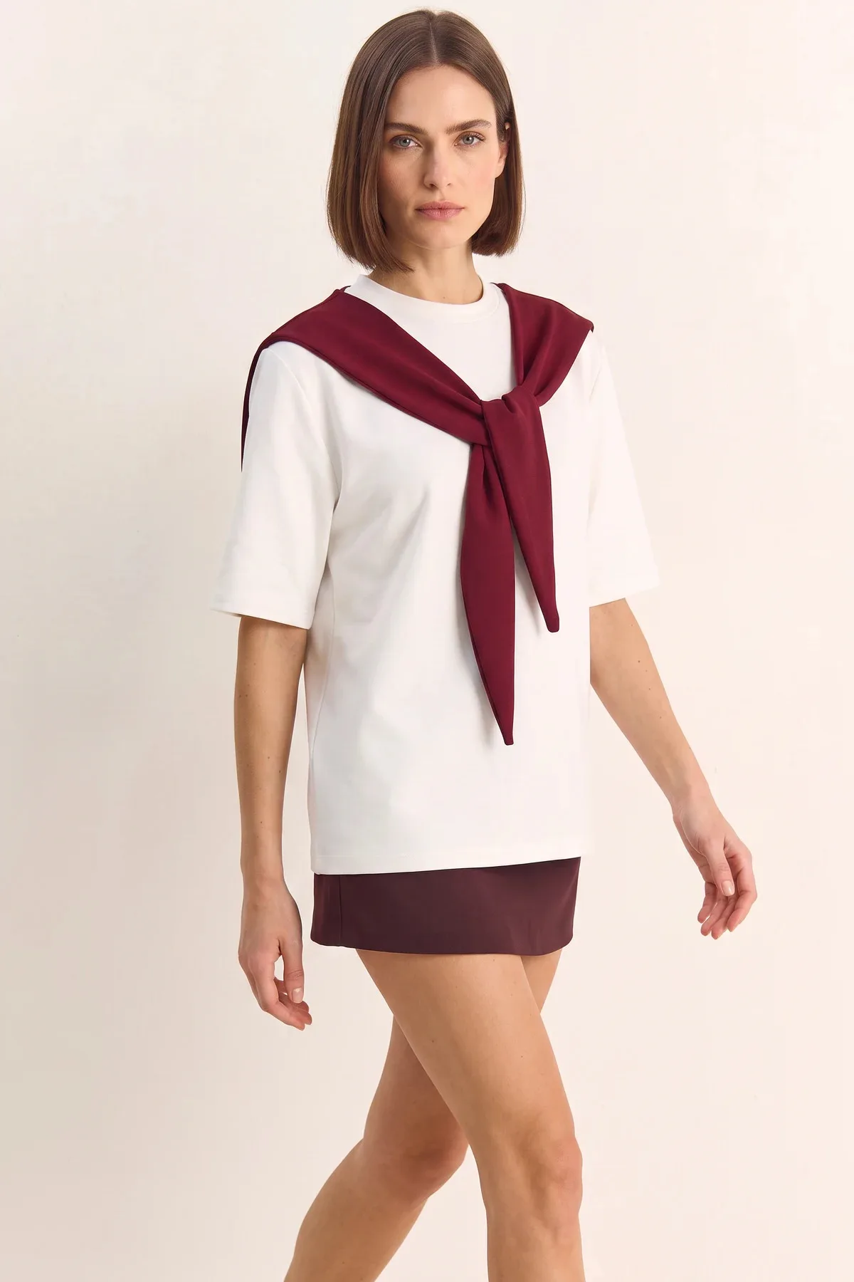 Kadın Şal Detaylı Oversize Basic Beyaz Bordo Tişört
