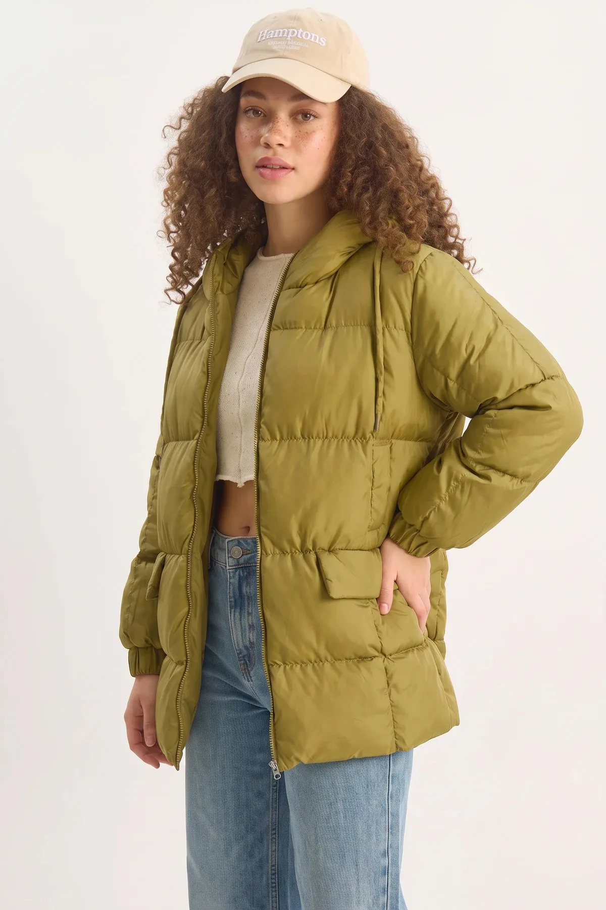 Kadın Kapüşonlu Oversize Yarasa Kol Şişme Yeşil Mont