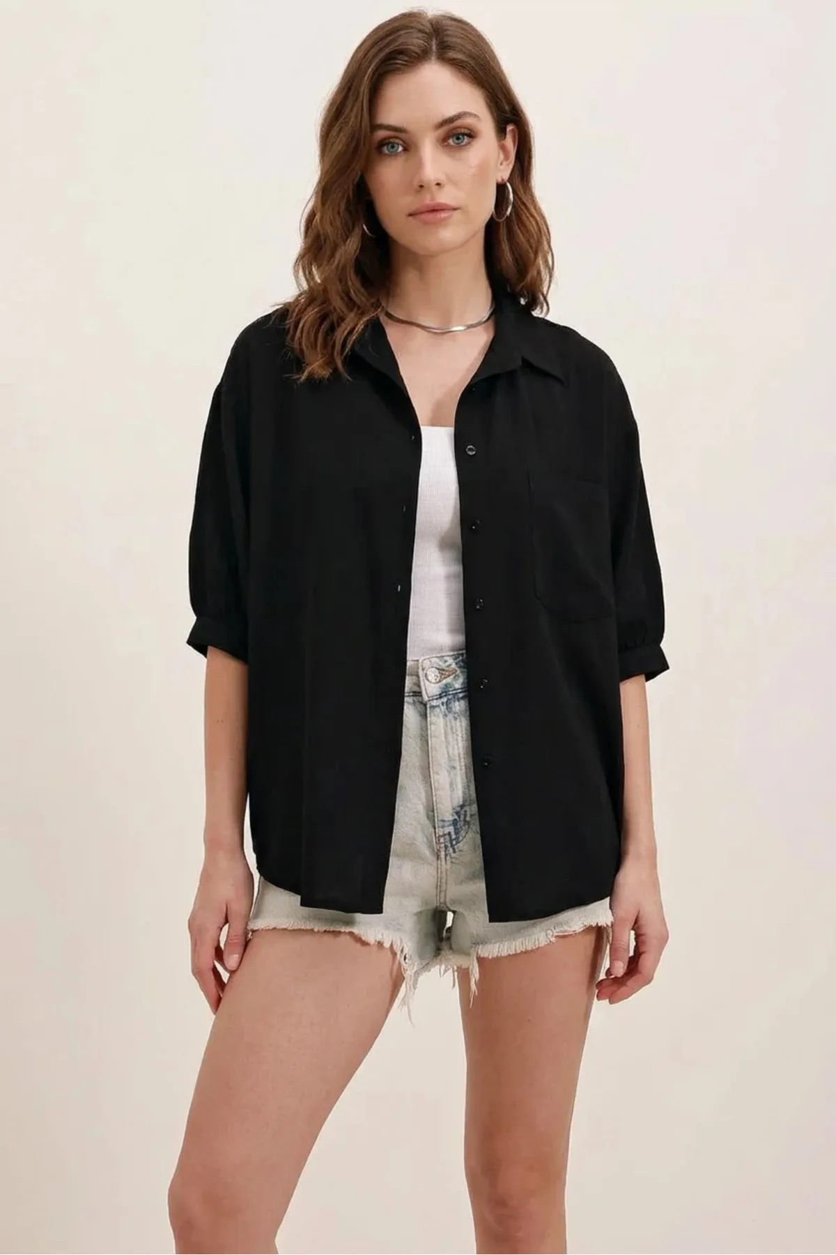 Kadın Kısa Kol Basic Oversize Pamuklu Siyah Gömlek