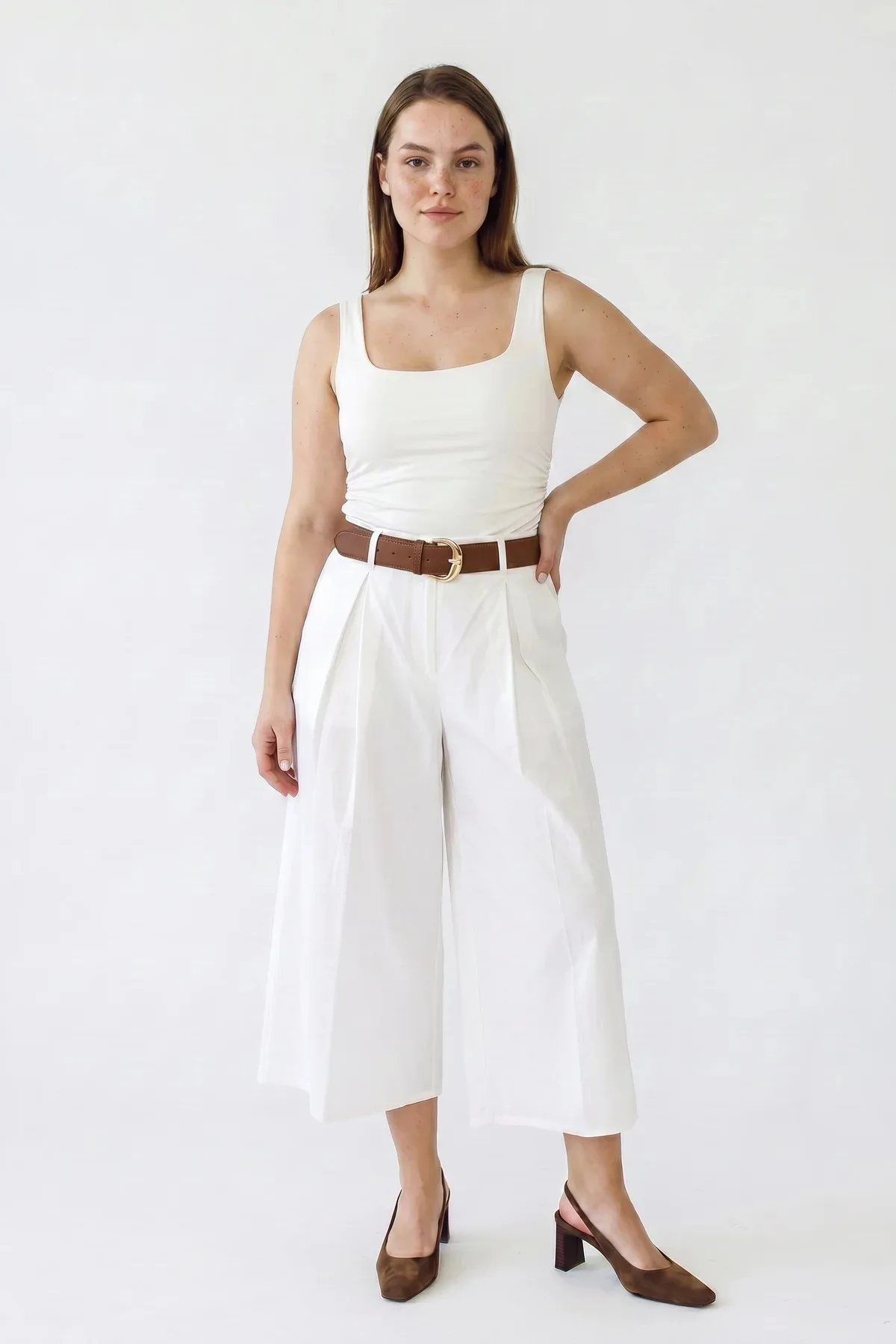 Kadın Yüksek Bel Pile Detaylı Geniş Paça Culotte Beyaz Pantolon