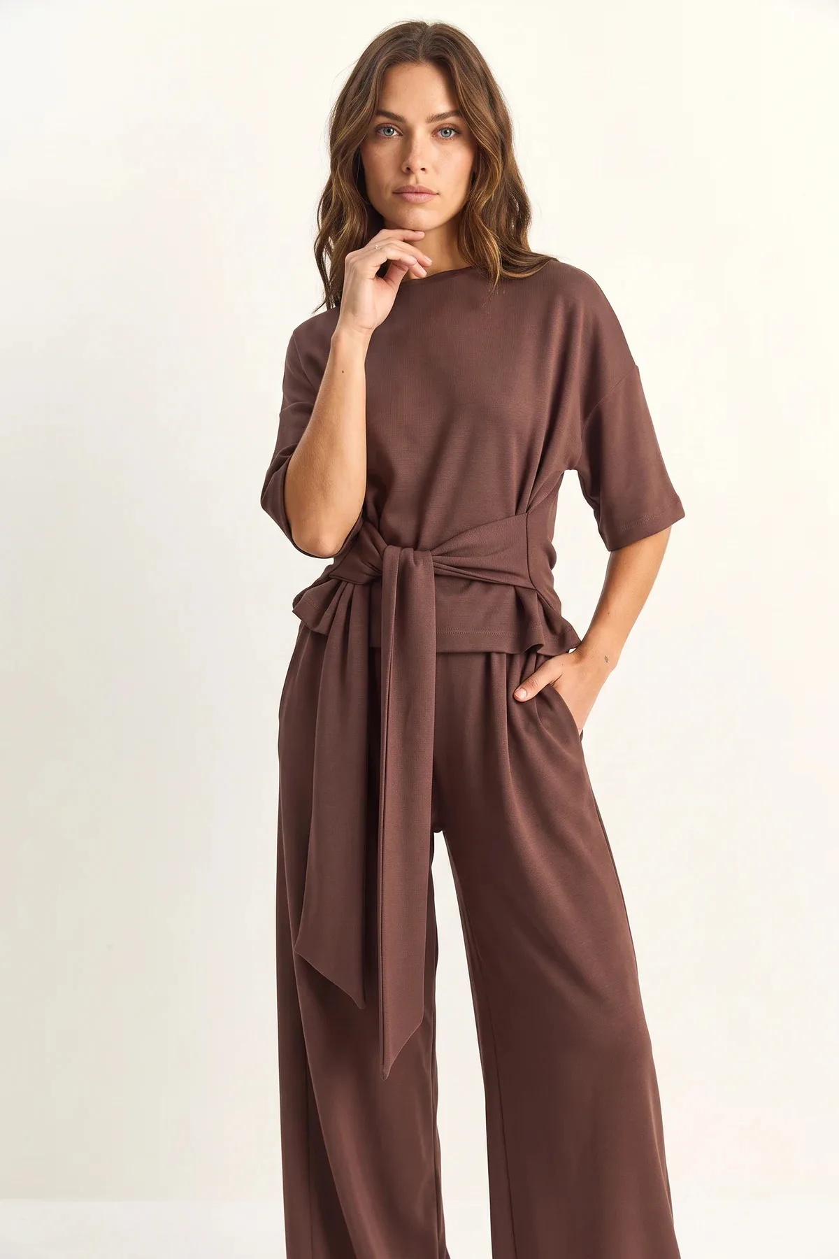 Kadın Belden Bağlamalı Basic T Shirt Bol Paça Pantolon Alt Üst Modal Acı Kahve Takım