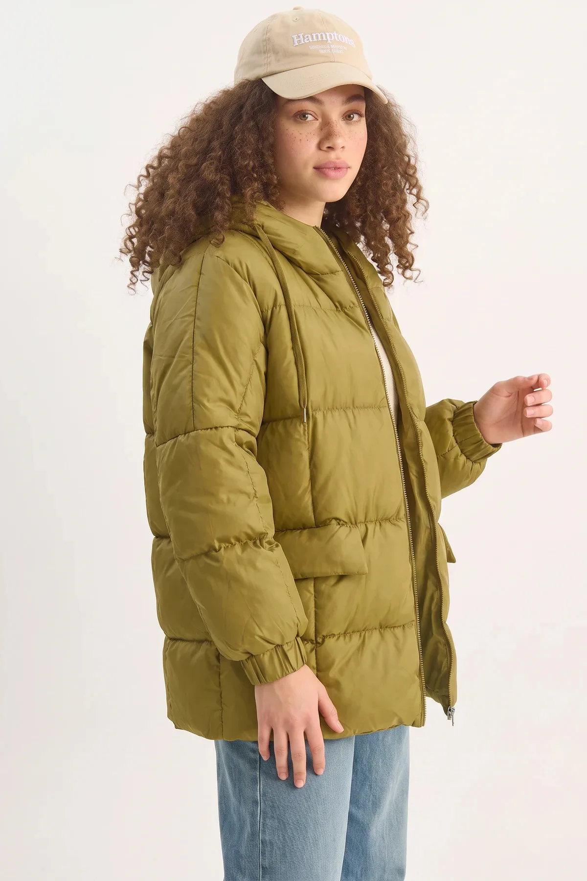 Kadın Kapüşonlu Oversize Yarasa Kol Şişme Yeşil Mont