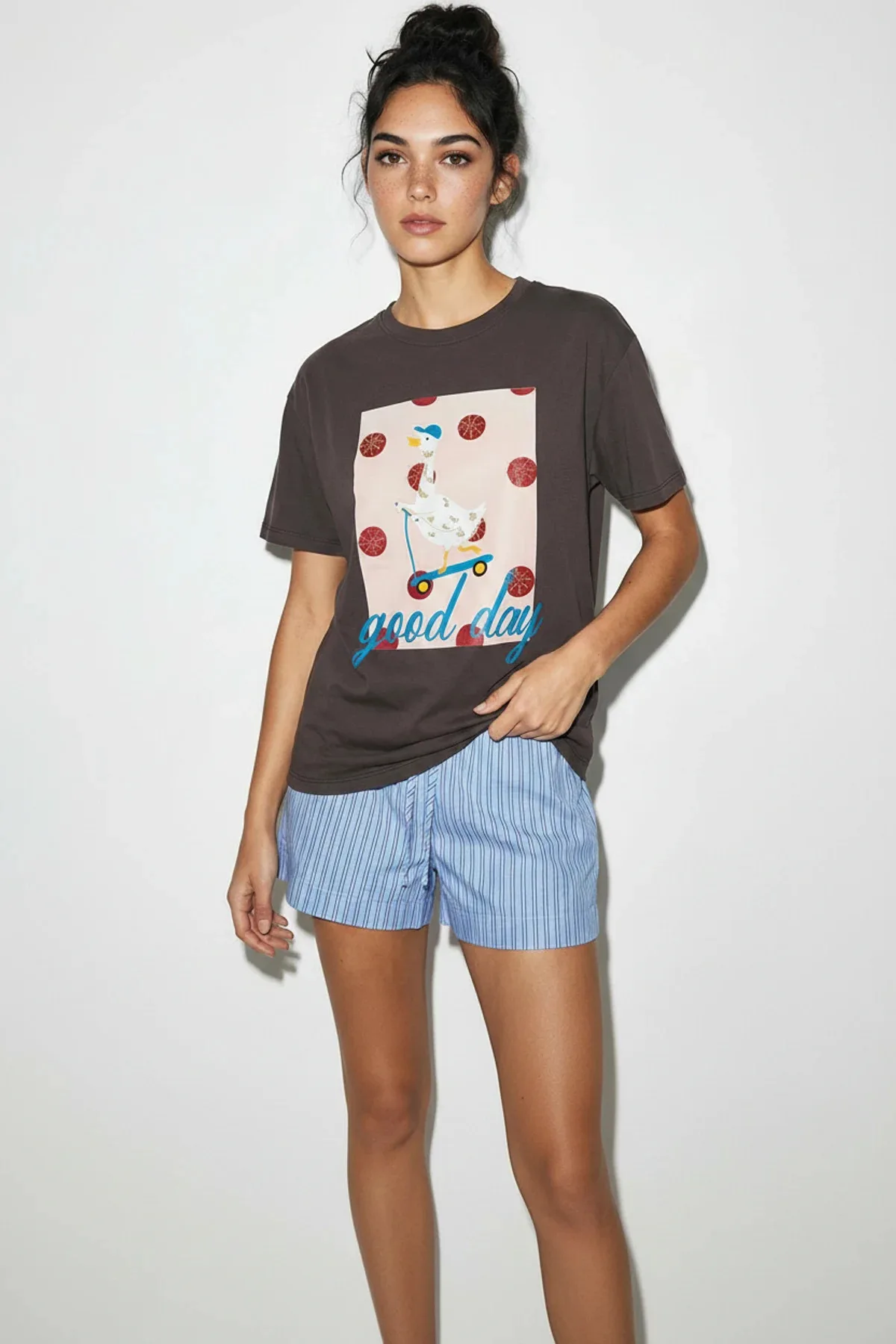 Kadın Good Day Baskılı Nakış Detaylı Relaxed Fit T Shirt Kahverengi